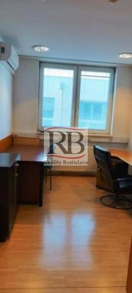 Kancelárske priestory na Krajnej ul. v BA II Ružinov