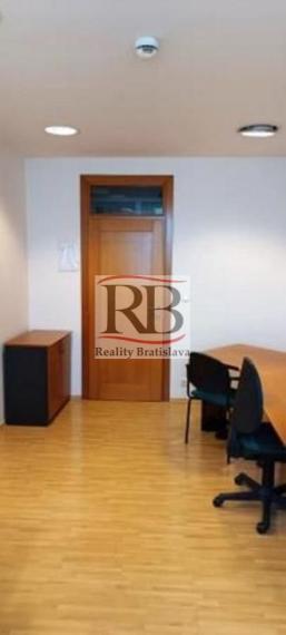 Kancelárske priestory na Krajnej ul. v BA II Ružinov