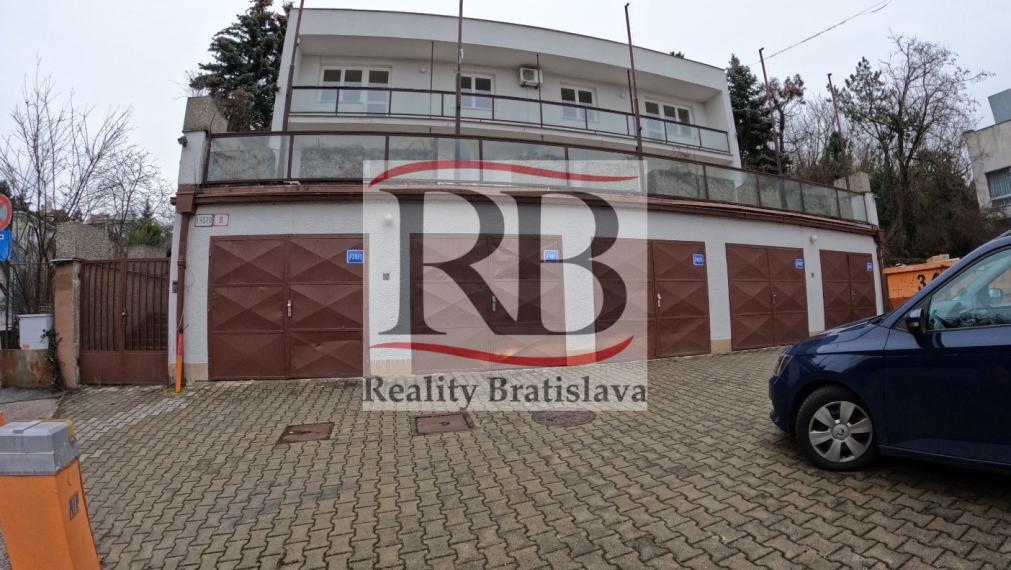 Administratívna budova na prenájom - Kráľovské údolie, Bratislava I 