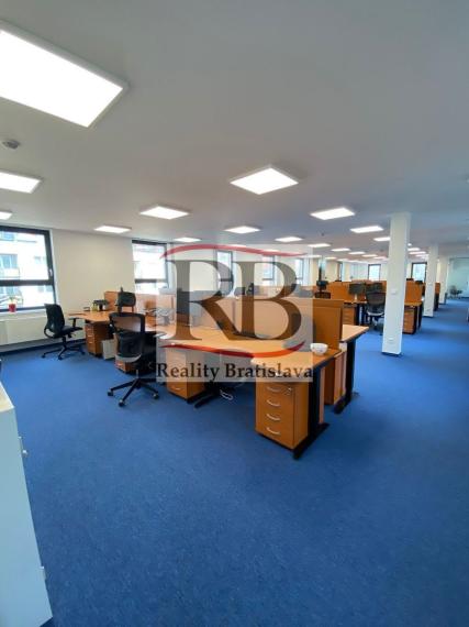 Novostavba kancelárskeho priestoru na prenájom - Bratislava V
