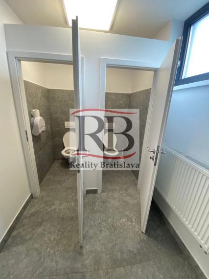 Novostavba kancelárskeho priestoru na prenájom - Bratislava V