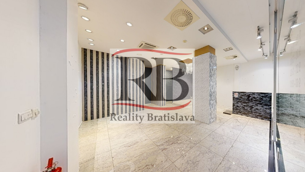 Reprezentatívne obchodné priestory v centre Starého Mesta, Central Passage – Laurinská, BAI
