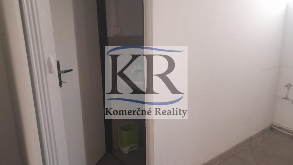 Prevádzkový priestor na prenájom, Coburgova, 142m2