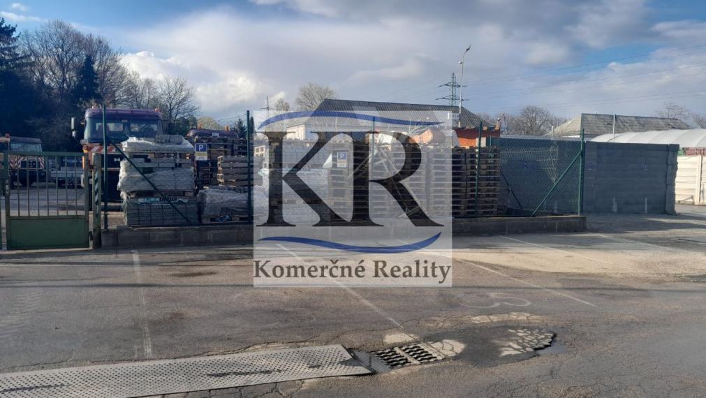 Prevádzkový priestor na prenájom, Coburgova, 142m2