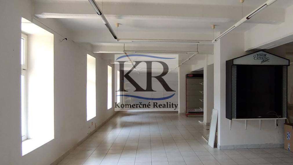 500 m2 - Obchodné priestory na prenájom, Trenčín