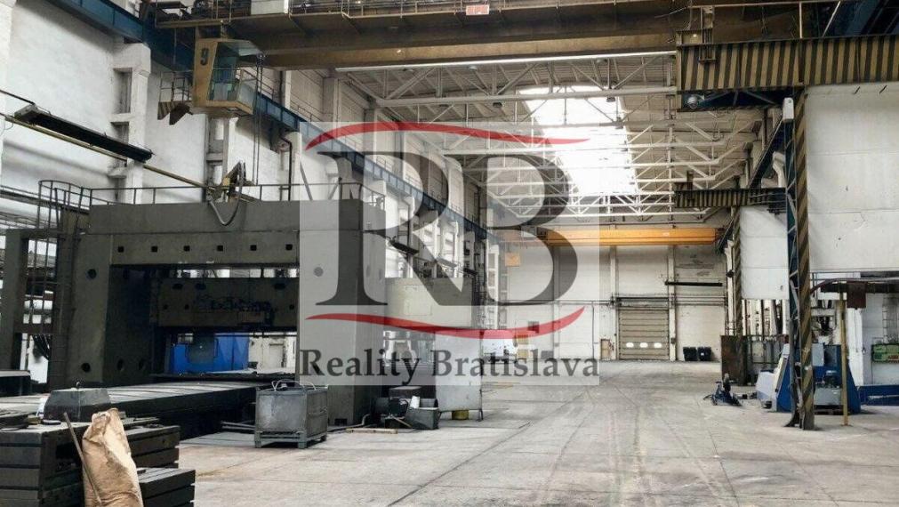 Ihneď voľné skladové priestory na prenájom