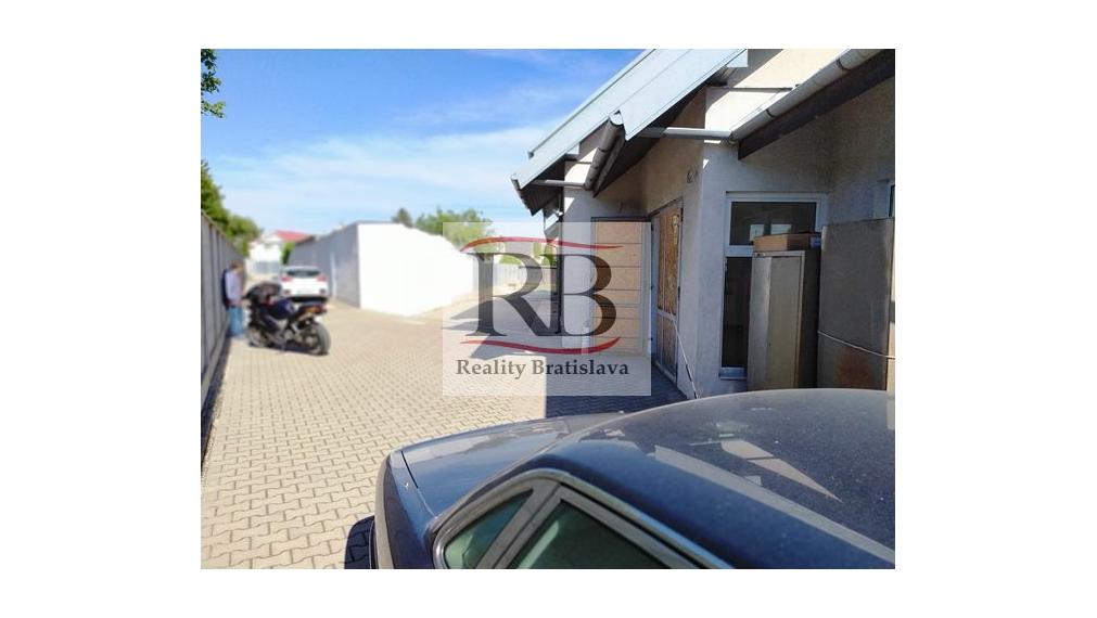 Výrobno-skladový objekt s administratívou na predaj