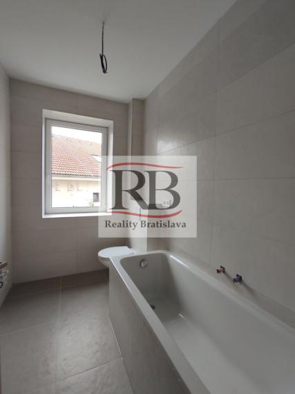 Objekt vhodný na podnikanie, Podunajské Biskupice