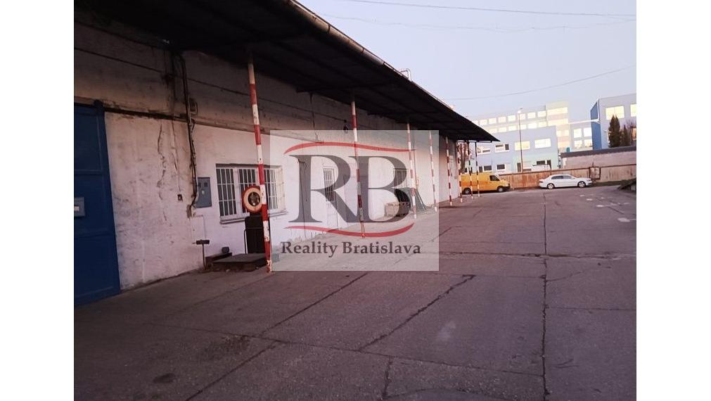 Výrobno-skladový priestor 560 m2 na prenájom