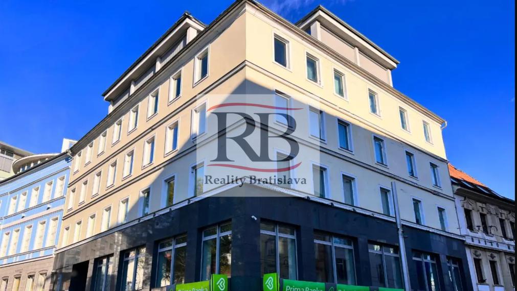 Kancelárie 15-60m2, s možnosťou zasadačky, roh Obchodnej a Hurbanovho Námestia, BAI