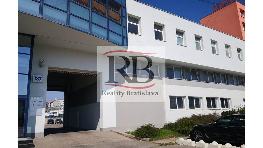 Skladové a kancelárske priestory na Vajnorskej ulici na prenájom, Bratislava III TOP