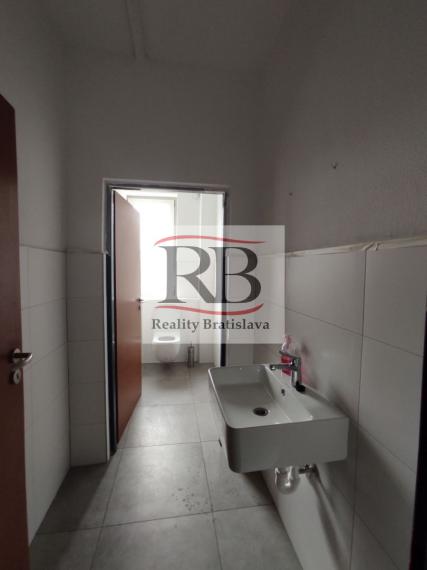 35m2 kancelária na prenájom, Ul. Svornosti, Bratislava II