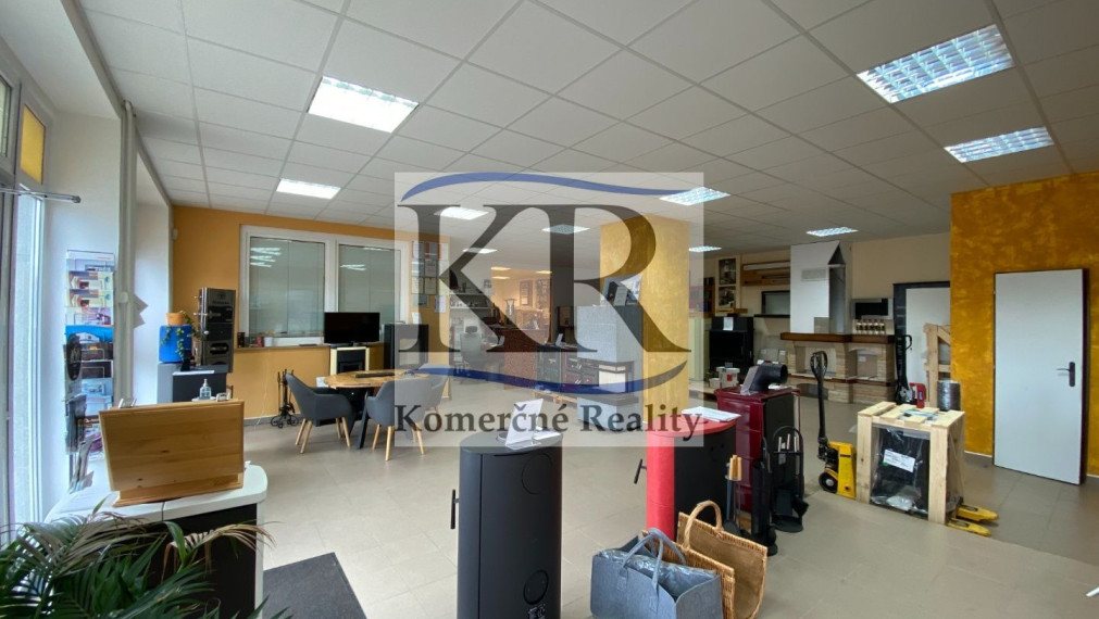 150 m2, Obchodné priestory na prenájom, Trenčín Zámostie