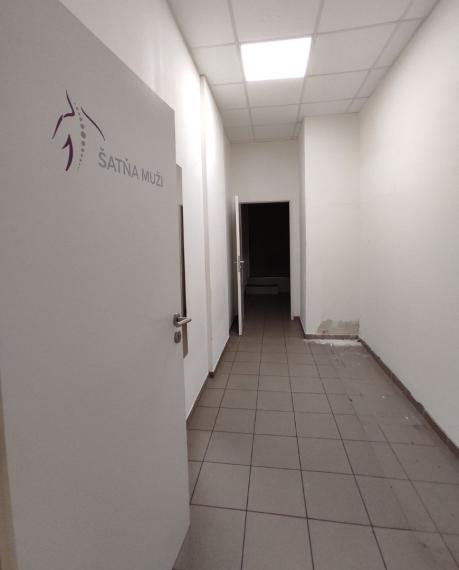 Priestor 300m2 so ZDRAVOTNÍCKYM ŠTANDARDOM, Hotel Bratislava