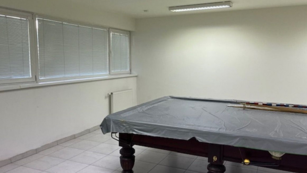 Komerčné priestory na predaj - Na Piesku, Bratislava II 