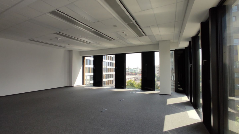Reprezentatívne kancelárske priestory 169m2, EINPARK, Einsteinova – Petržalka