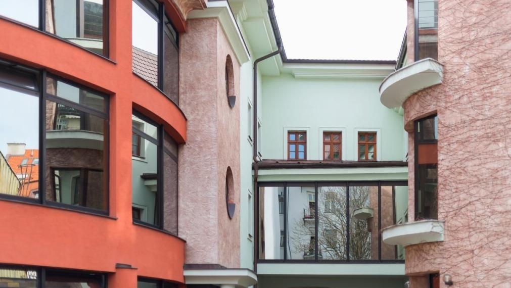 Priestor na prízemí, s vlastným vstupom 79,15m2 v centre na Panenskej ulici - Staré Mesto