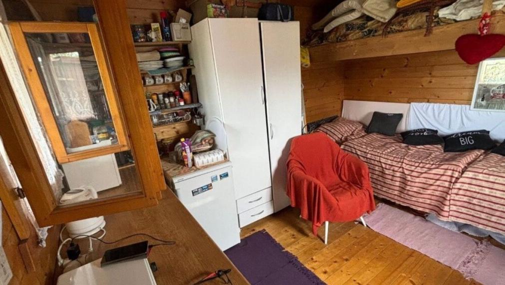 Záhrada na predaj, Rača