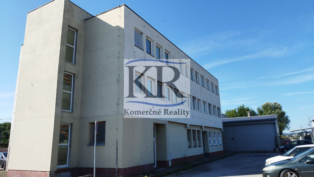 Investičná príležitosť – kompletne zrekonštruovaná ubytovňa pri železničnej stanici v Smoleniciach