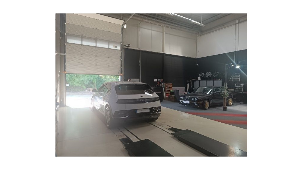 Prenájom - sklad s administratívou, Technická, Bratislava II