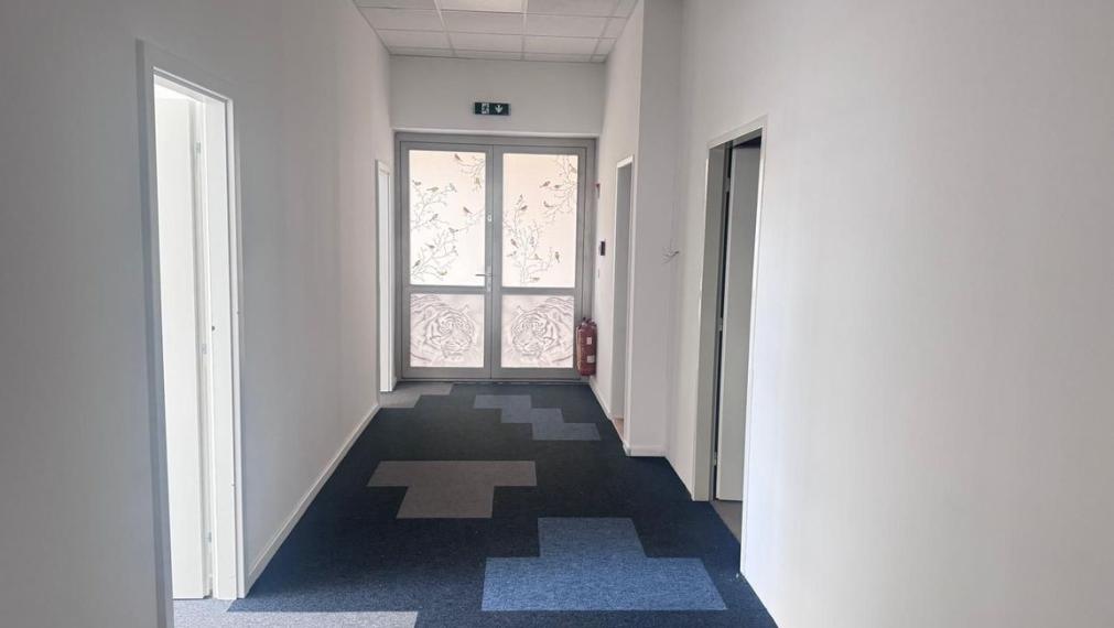 Na prenájom - obchodný priestor, ul. Klincová, Bratislava II