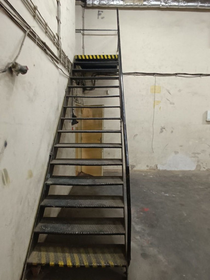 Skladový priestor 359m² v Ružinove na prenájom