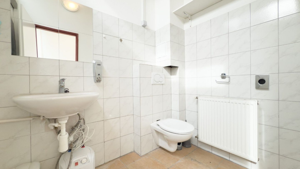 OC Saratov – Obchodné priestory na prenájom v Dúbravke