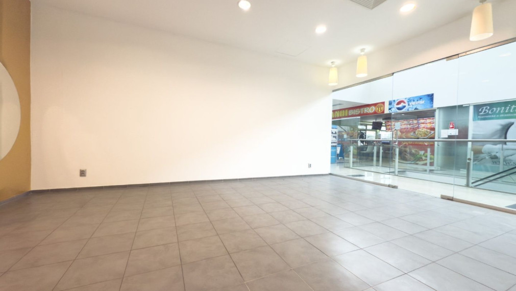 OC Saratov – Obchodné priestory na prenájom v Dúbravke