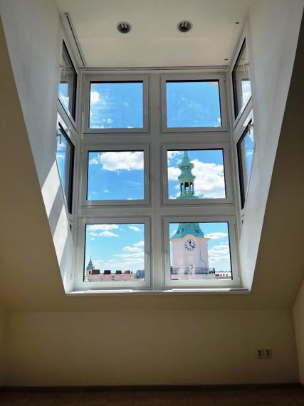 Na prenájom -  kancelársky priestor, Bratislava I