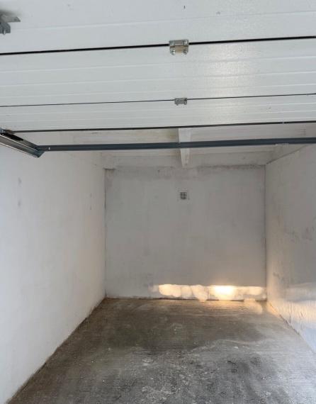 Na predaj - garáž, ul.Koceľova, Bratislava II