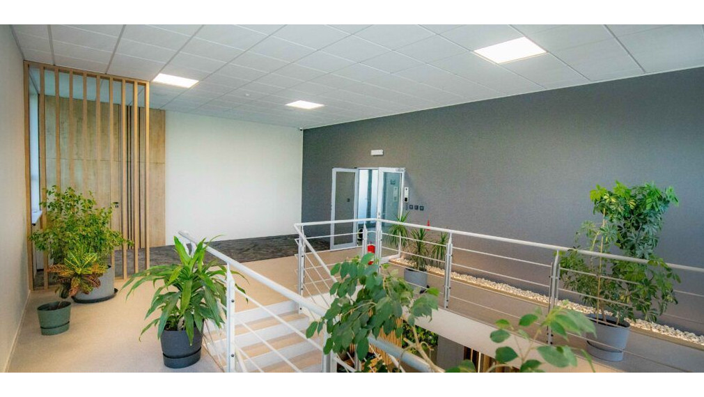 Kancelárie pri ceste do Pezinka na prenájom, Rybničná-Vajnory