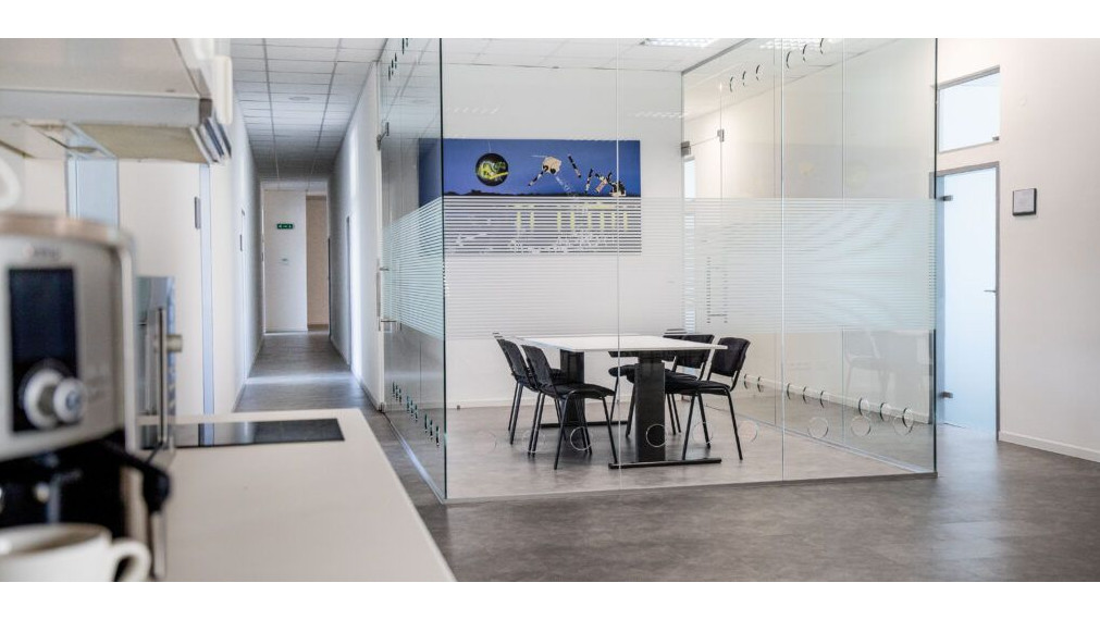 Kancelárie pri ceste do Pezinka na prenájom, Rybničná-Vajnory