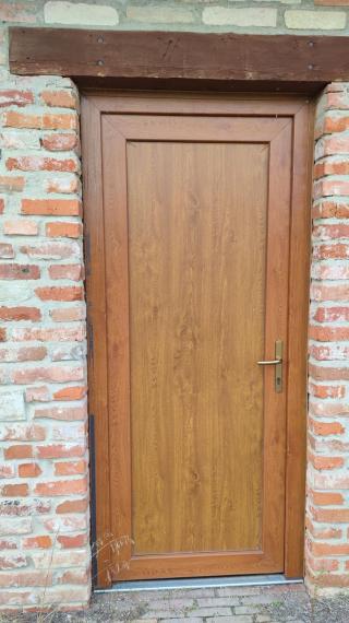 Na prenájom skladové priestory so zázemím a kanceláriou, Žitavce - Nitra