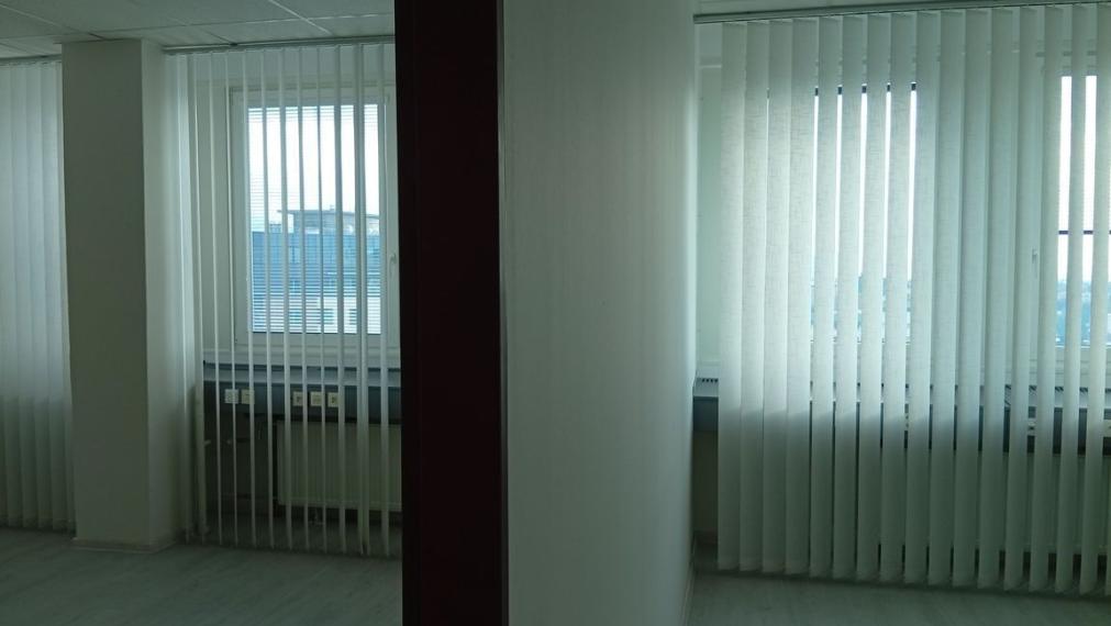 Kancelárske priestory s vlastným kuchynským kútikom, Trenčín