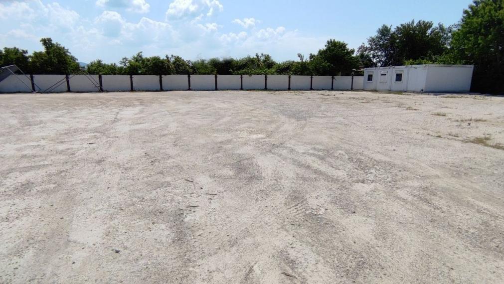 Priemyselný areál, Nové Mesto nad Váhom TOP