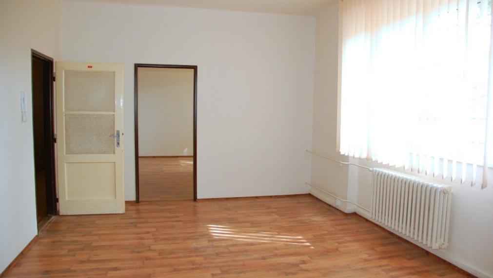 kancelárske priestory v budove na Sihoti ,Trenčín