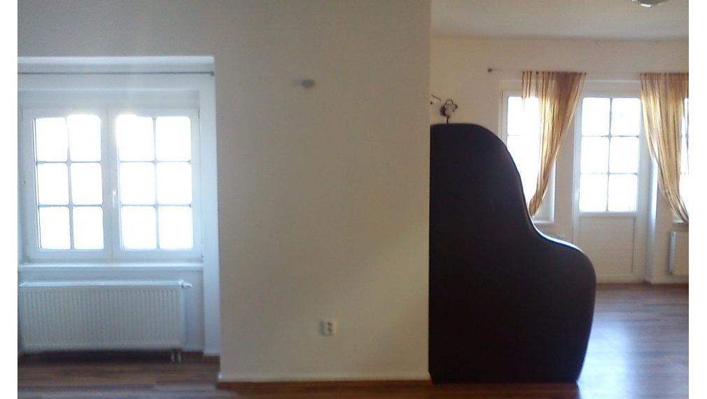 Dom na obchodné účely, Nitra