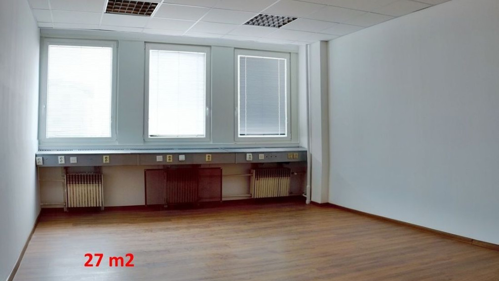 Administratívne priestory, Trenčín