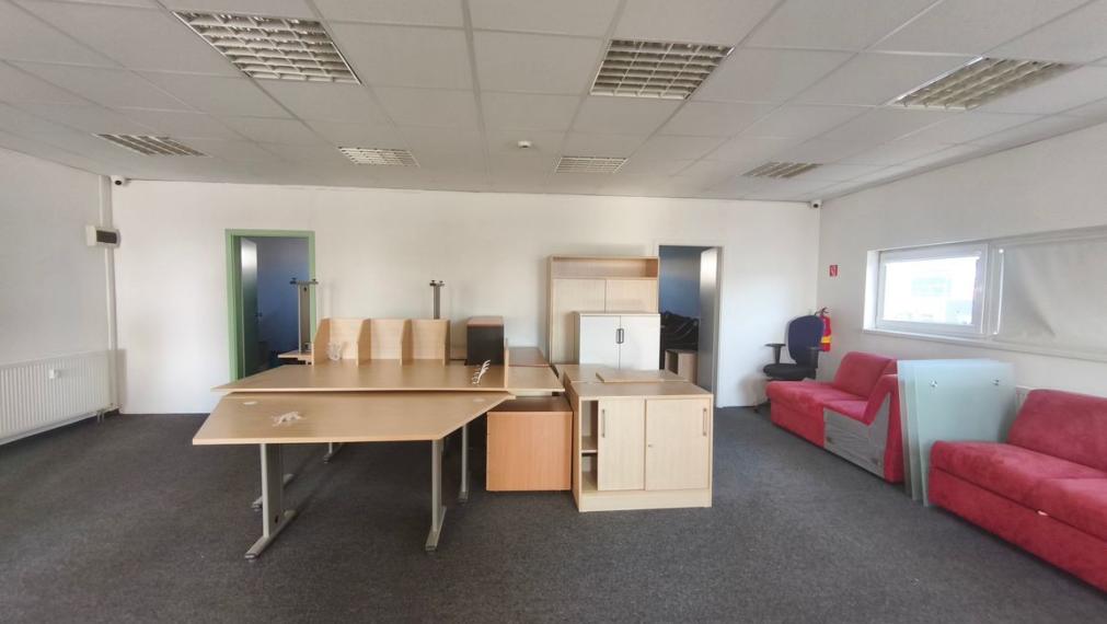 Obchodno - skladovy priestor na prenajom - Bratislava III