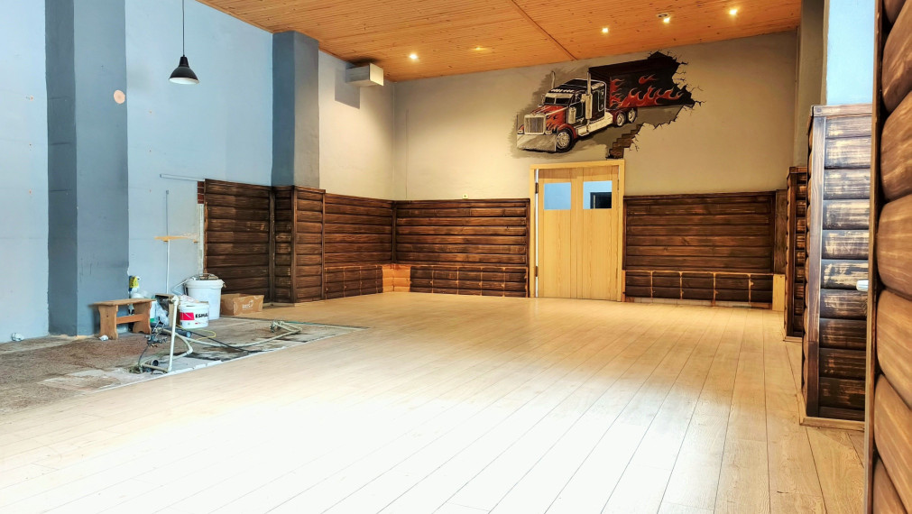 Obchodný priestor na prenájom - Ovsištské námestie, Bratislava V 