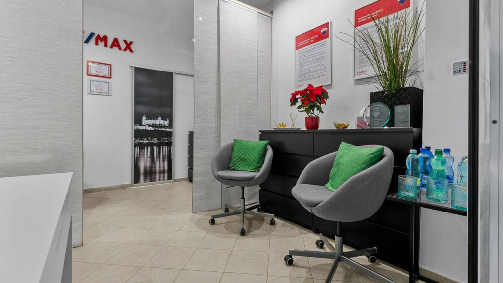 Obchodné priestory na prenájom - Bratislava I 