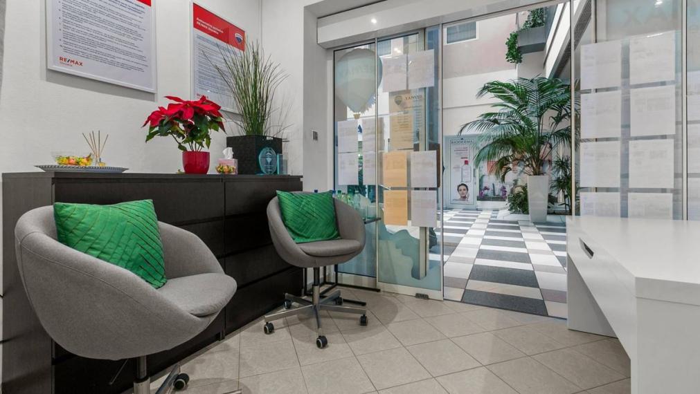 Obchodné priestory na prenájom - Bratislava I 