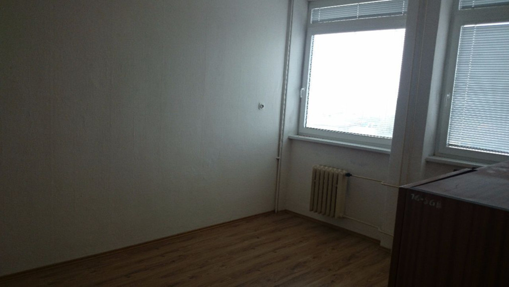 kancelárske priestory v administratívnej budove , Nitra