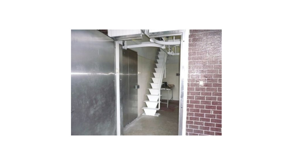 Prevádzkovo-výrobný priestor v obci Drážovce