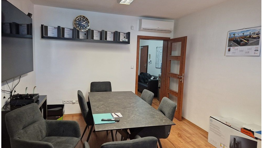 Kancelársky priestor na prenájom - Senec