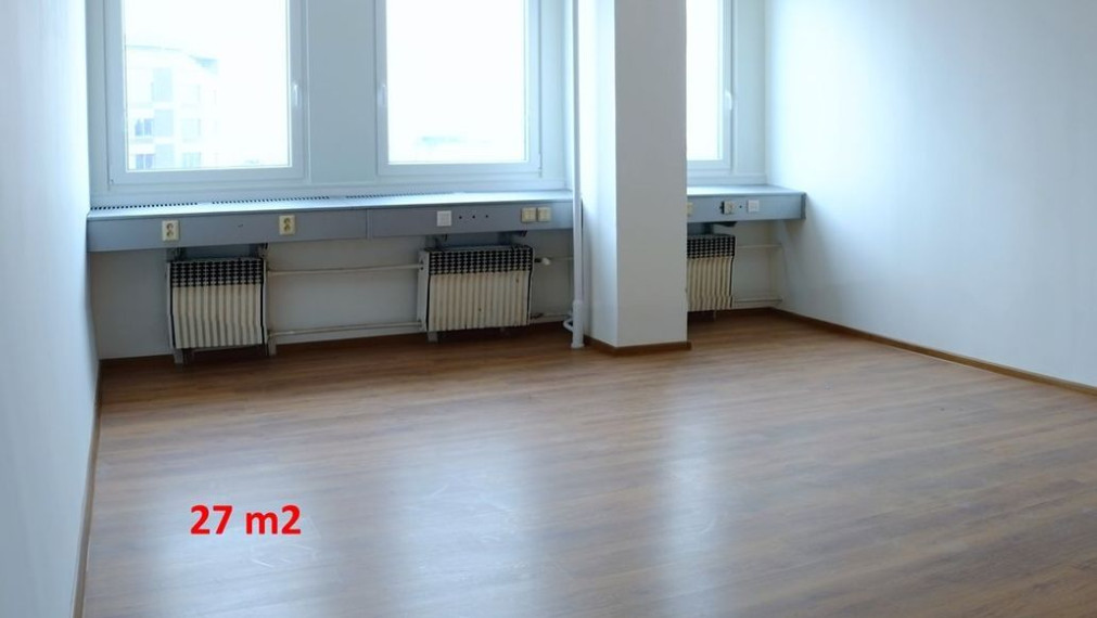 Administratívne priestory, Trenčín