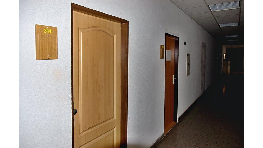 Administratívne priestory, Trenčín – Za mostami