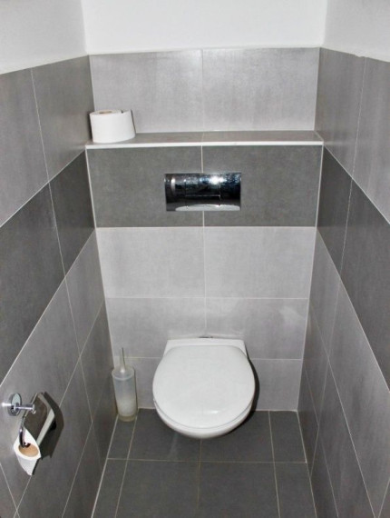 Prenájom samostatnej kancelárie o výmere 24,7 m² v zrekonštruovanej budove - Trenčín