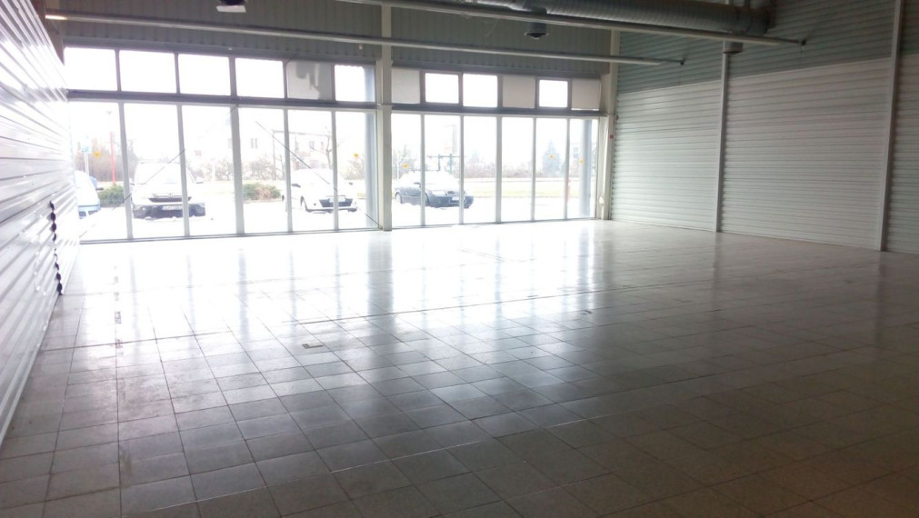 Obchodné priestory ,Trenčín, obchodné centrum