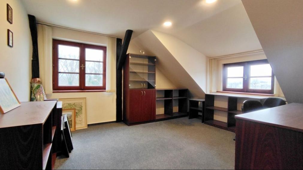 Administratívne priestory ul. Palackého, Trenčín - centrum